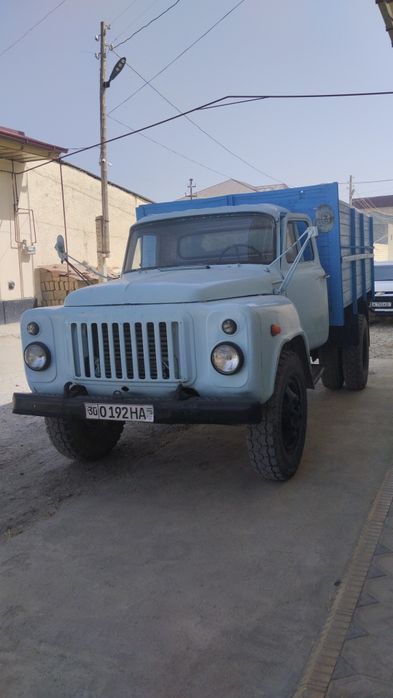 Gaz 52 sotiladi srochno