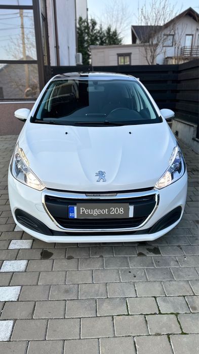 Peugeot 208 Allure  1,6 BlueHDI An 2016 Facelift