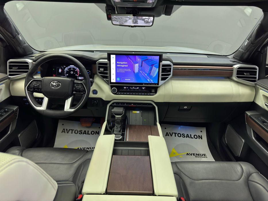 Продается Toyota Sequoia