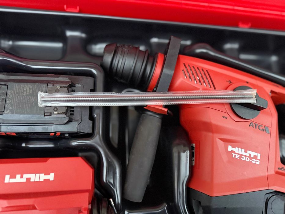 Hilti TE 30-22 ATC Nuron SDS Plus + 2x 8.0Ah батерии КАТО НОВ