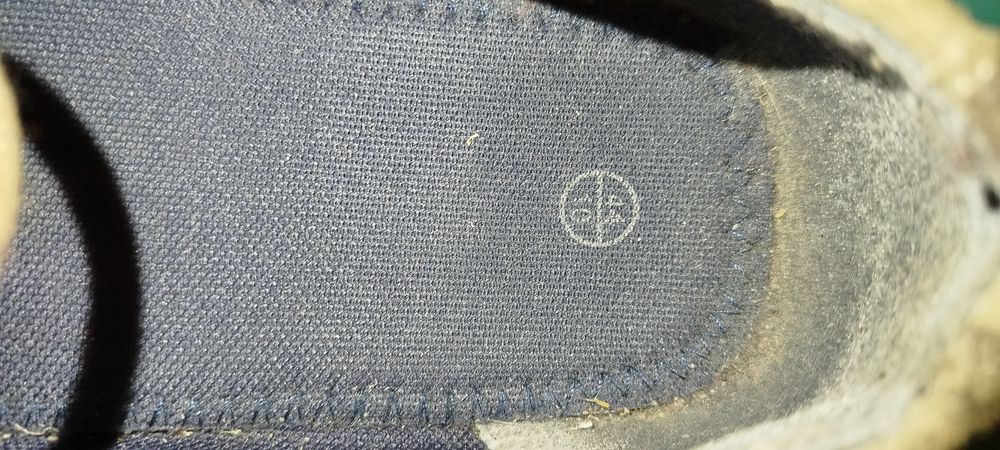 Продам мужские мокасины