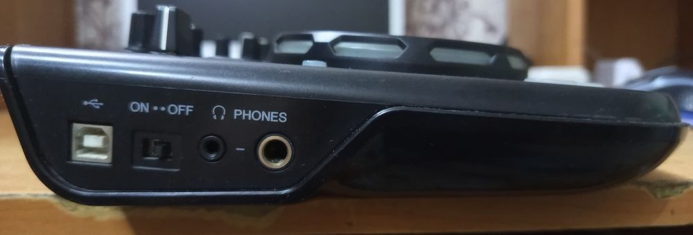 Продам  DJ контроллер Pioneer DDJ WEGO