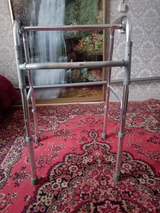 Ходунки для взрослых