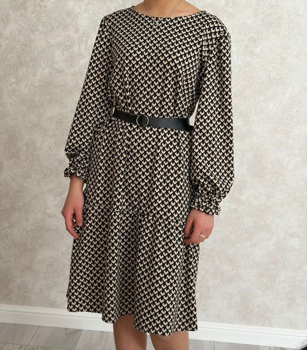 Женская  одежда.