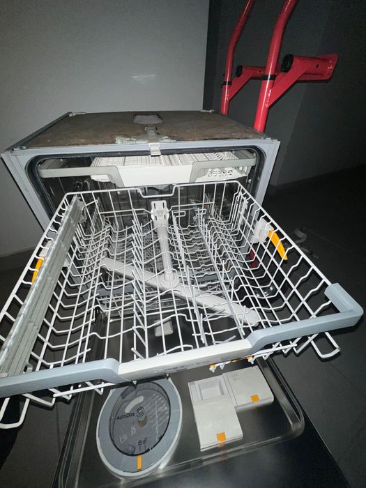 Съдомиялна за вграждане Miele G 7360 SCVi 60 см.