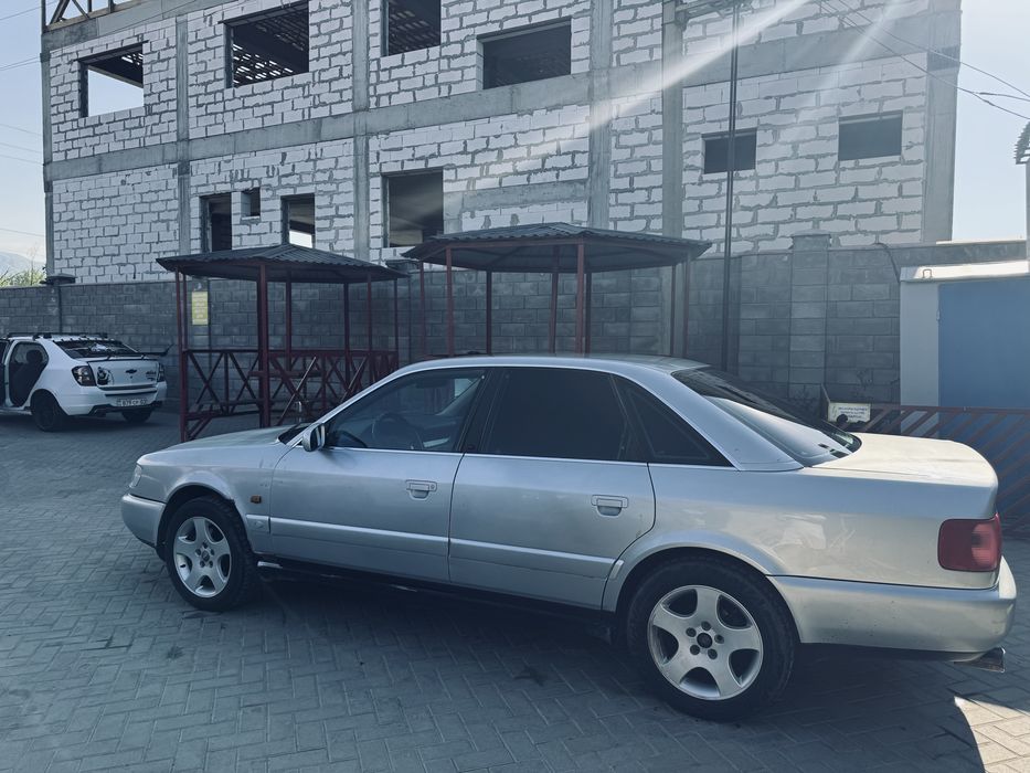 Audi a6 хорошеем состояние
