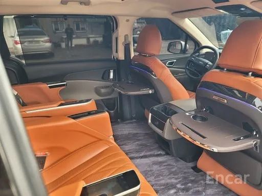 KIA CARNIVAL Limousine 9 joy