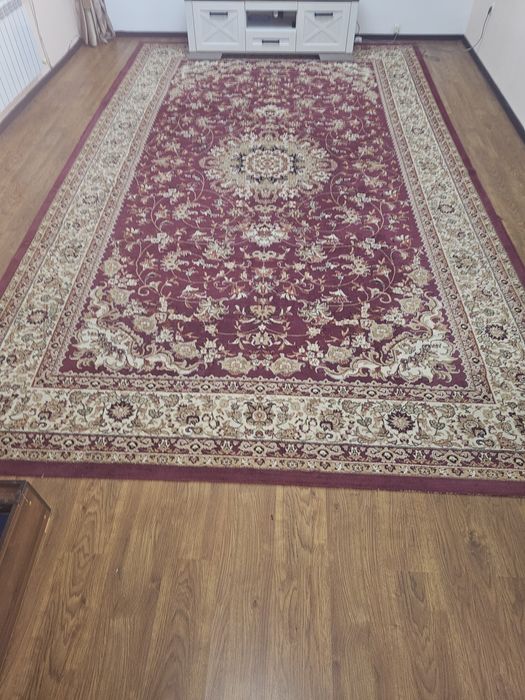 Ковёр 300×500 в хорошем состоянии