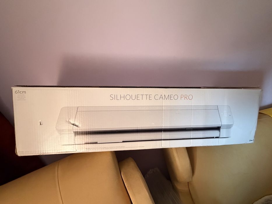 Plotter cutter silhoutte cameo pro