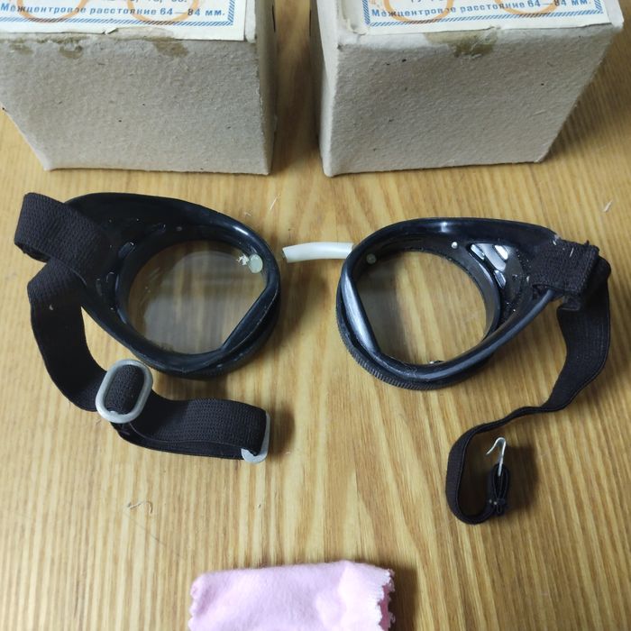 Очки защитные, новые СССР.