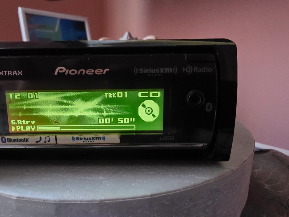 Продавам Pioneer DEH-X9600BT