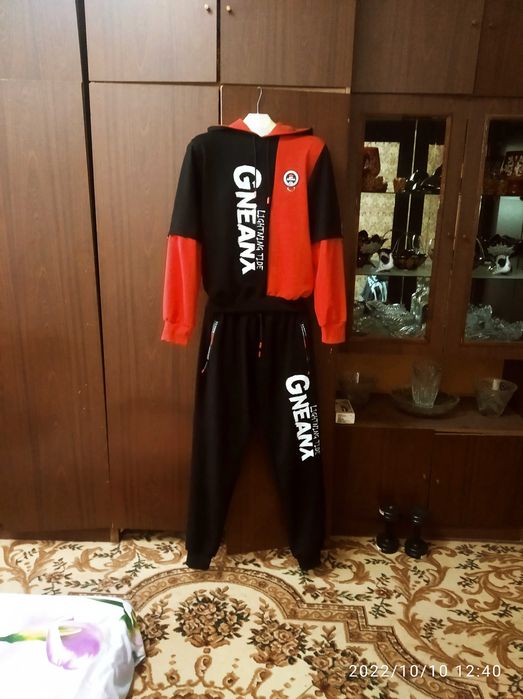 Продаю Олимпийки оптом и в розницу