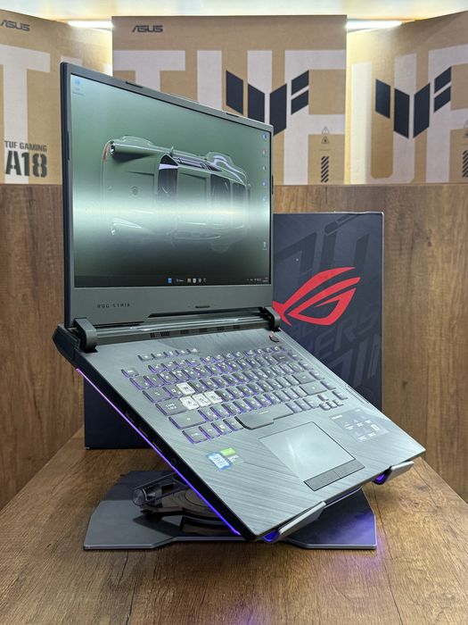 Ноутбук игравой Rog strix