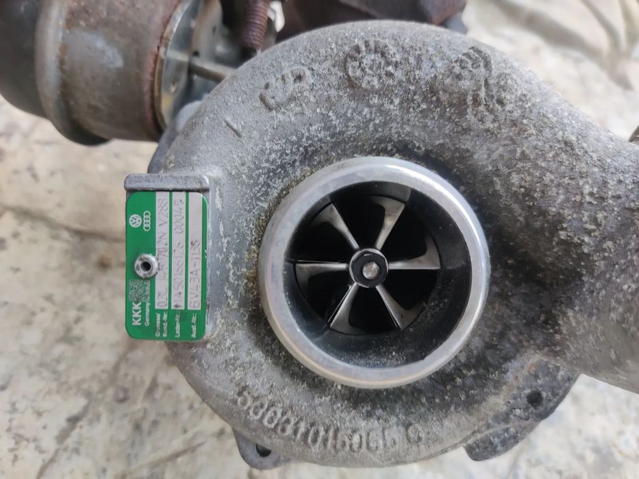 Turbina Turbosuflanta motor 2.0 CAH Seat Exeo Audi A4 B8 A5 A6 Q5 03L145702N