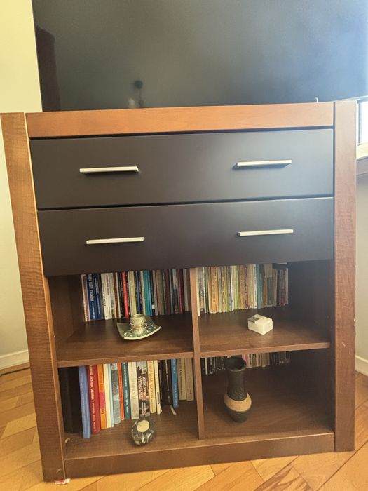Vand  mobilier stare foarte buna