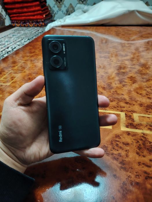 Redme Note 11 E 5g  12/6 gb