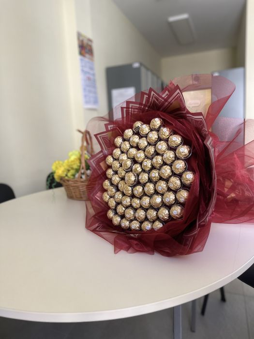 Изработка на букети и подаръчета