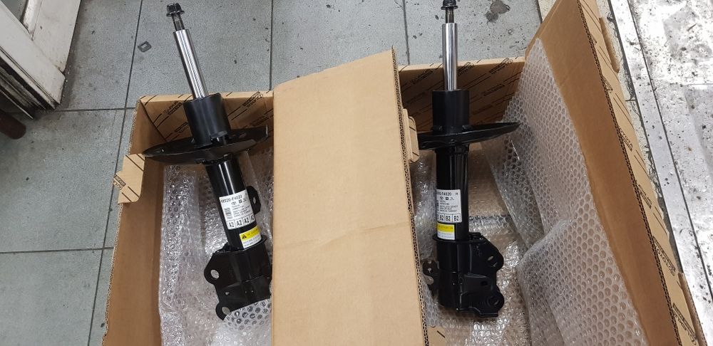 Toyota C-HR Нови!