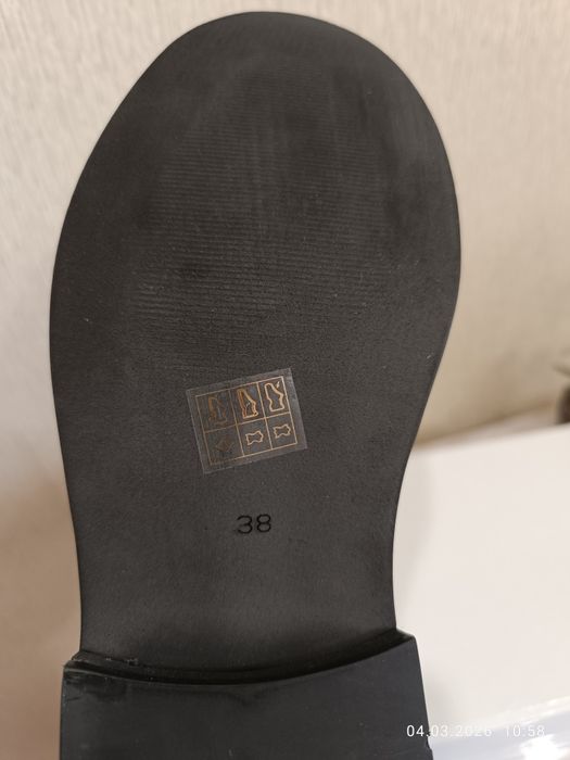 Ботинки демисезонные, 38 р.