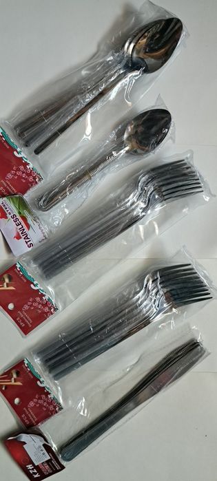 Комплекти прибори за хранене