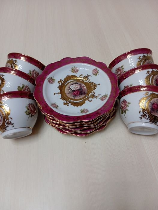 Чайной- кофейный сервиз