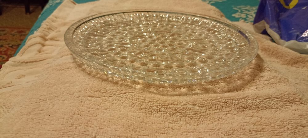 Продаю хрустальное блюдо