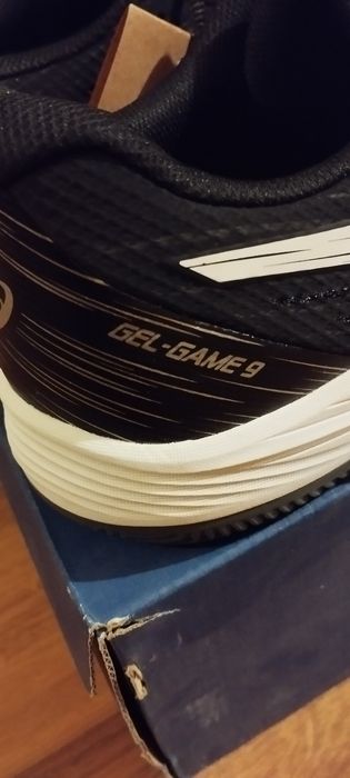 Маратонки за тенис