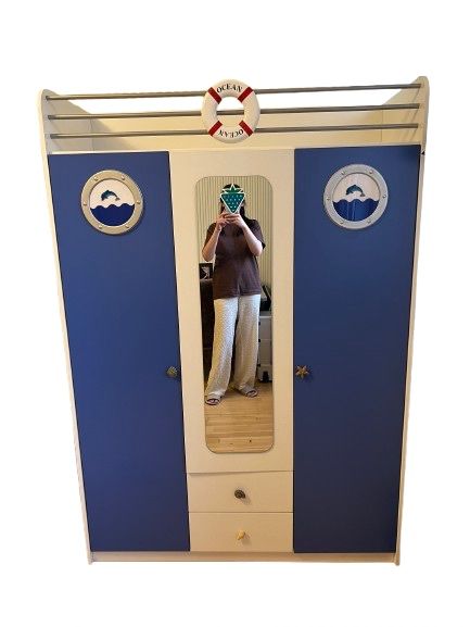 Детский шкаф в морском стиле