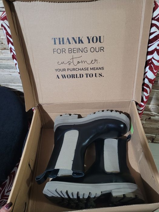 Дамски боти Musk,37н