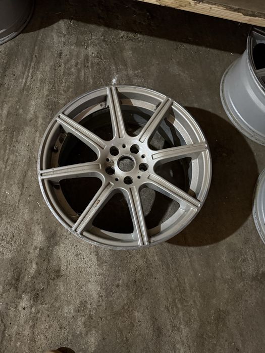Jante 19 8.5J ET24 5x120 - 3 drepte + 1 indoita
