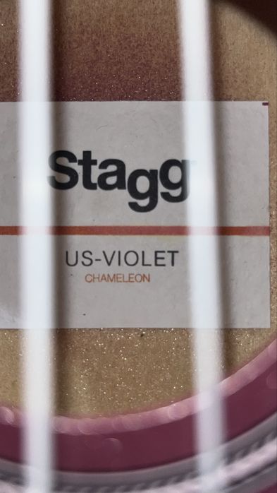 Укулеле Stagg, фиолетовый