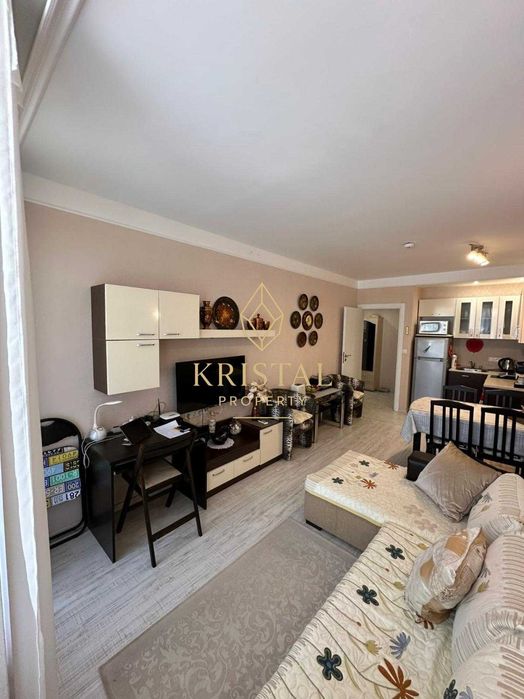 Продава се Двустаен апартамент в к.к. Слънчев бряг - 64 кв.м за 1625 €/кв.м - Снимка #1