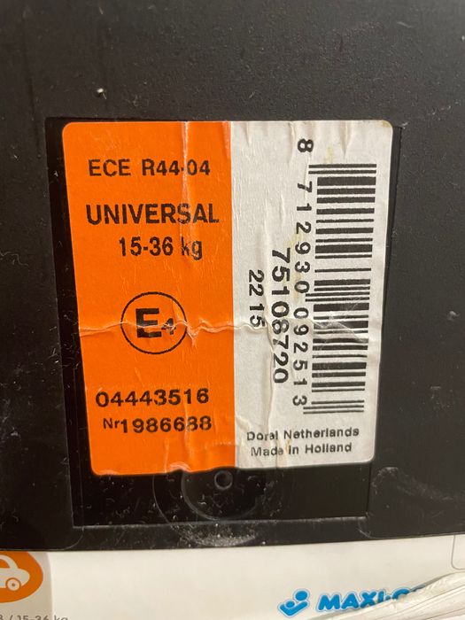 Автокресло Maxi cosi