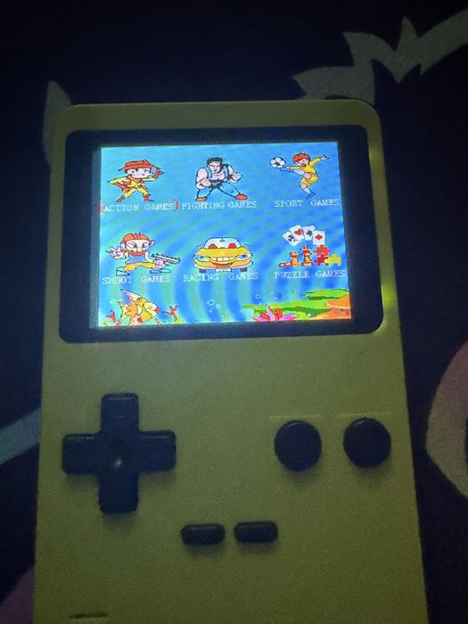 Ретро конзола с 240 игри