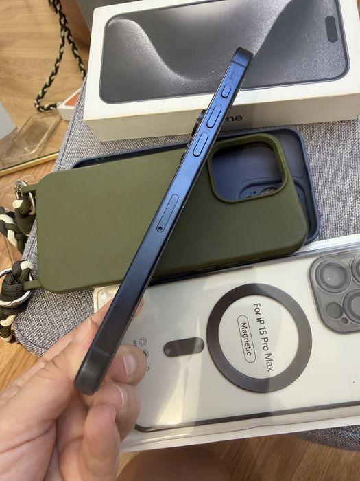Iphone 15 pro max / 512