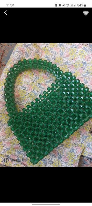 Продам сумочки через плечо