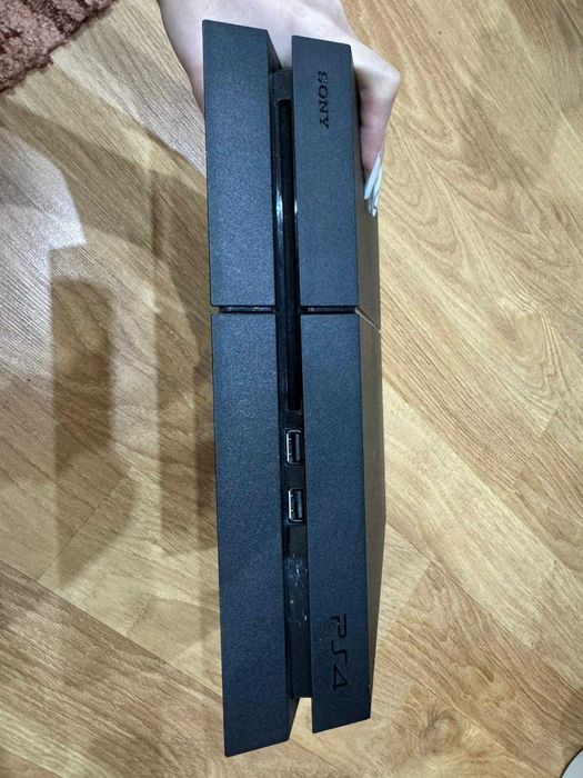 Playstation 4 - FAT - 500GB