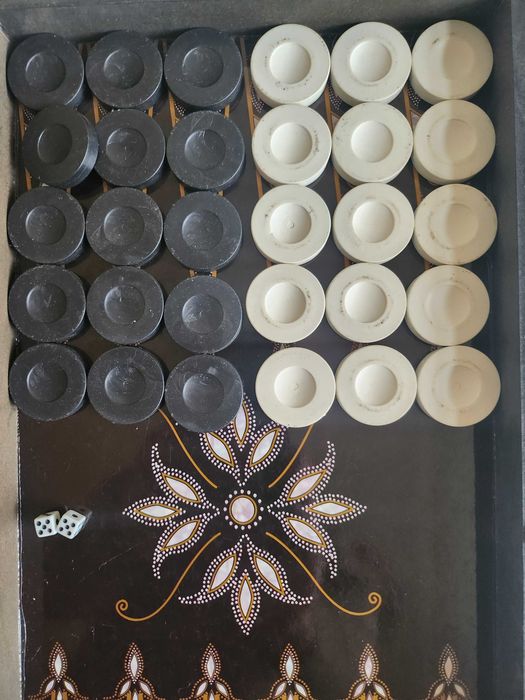 шах и табла - голям 49х47,3 см к-т фигури/пулове и шах-тефтер