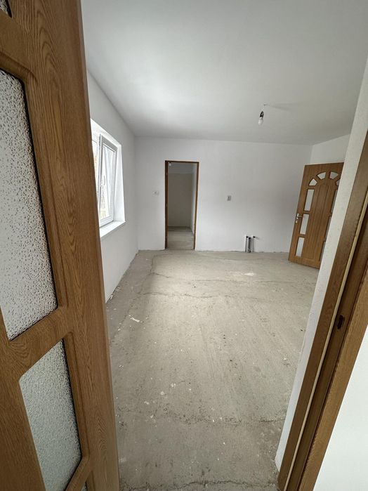 Casă de vânzare la munte