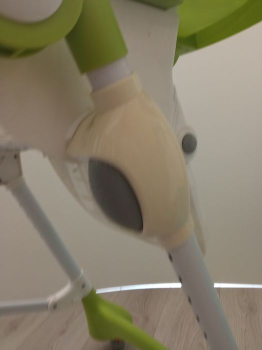 Детский стул для кормления