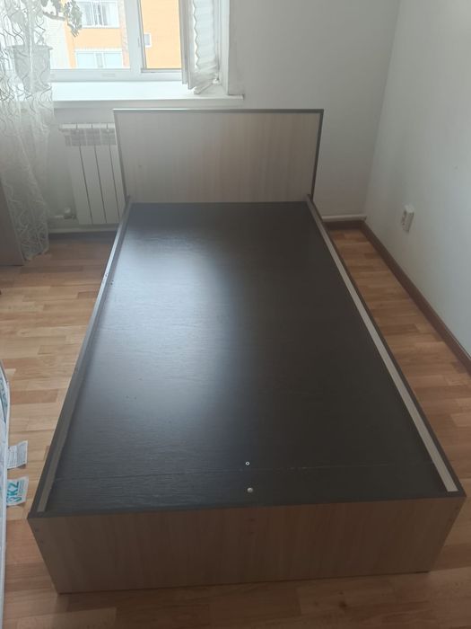 Продам кровать одно спальное