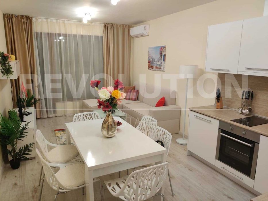 Дава се под наем Тристаен апартамент в Варна, Аспарухово - 90 кв.м за 510 € - Снимка #1