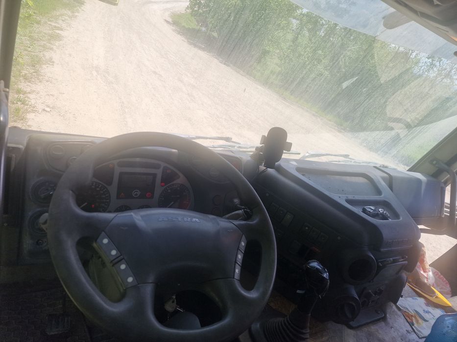 Basculanta Astra HD8-Iveco 2007 8×4 persoană fizica