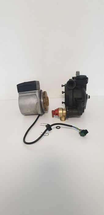 Pompa Recirculare Vaillant Grundfos VPAL-5/ 2M Complecta