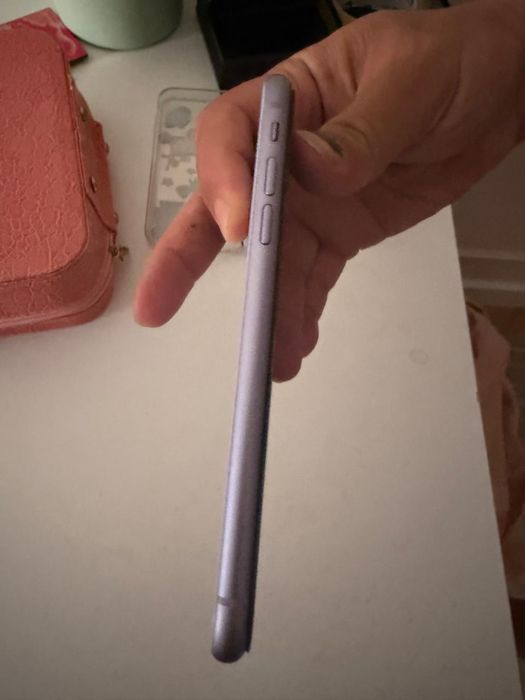 Продается iphone 11