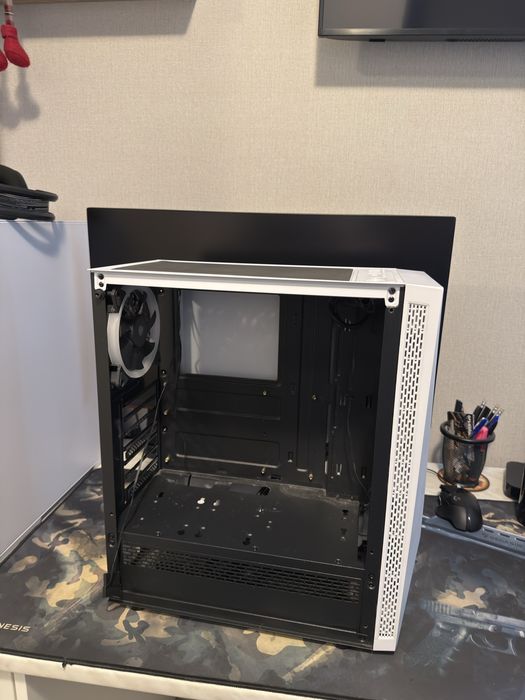 AMD 5600G + кутия