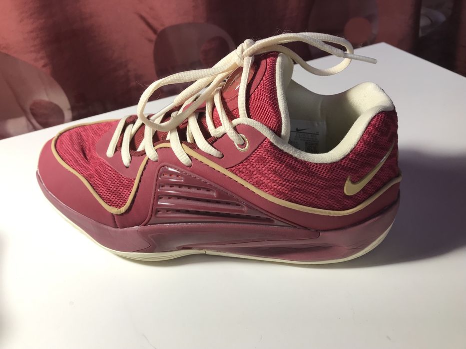 Спортивные кросовки