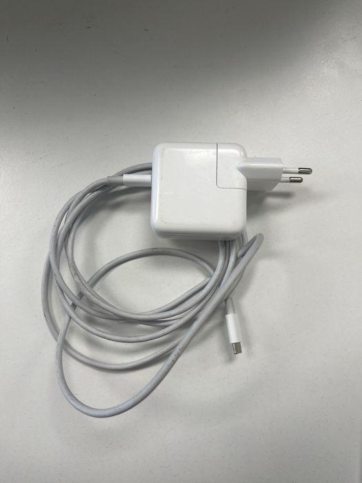 Apple USB-C Power Adapter