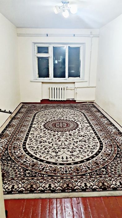 Srochna Bezmakler Arenda  40 let Metro 4 bekat yonida 1 xona