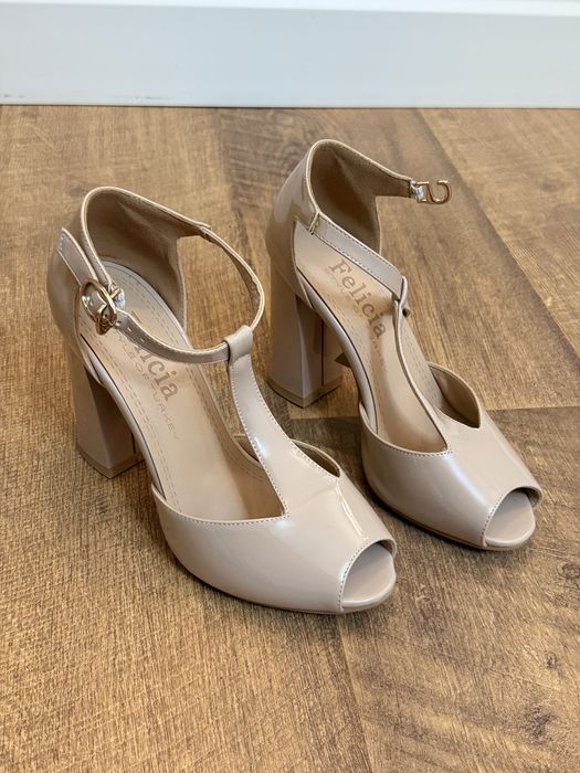 Продам туфли 35 размер